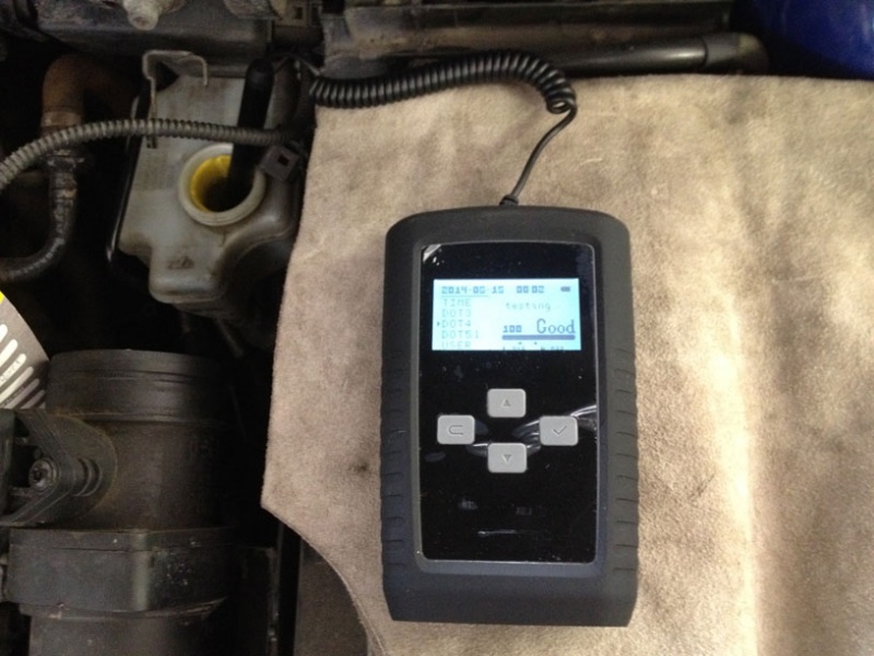 Soubor:Tester brzdove kapaliny 001.jpg