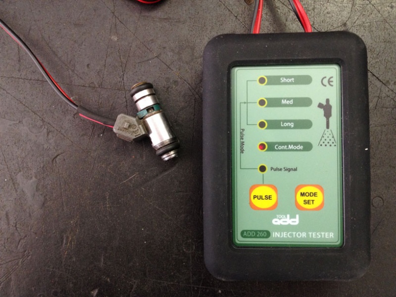 Soubor:Tester vstrikovacu 001.jpg