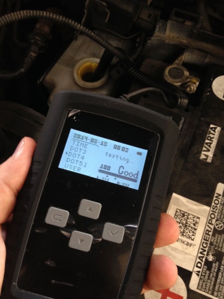 Soubor:Tester brzdove kapaliny 003.jpg